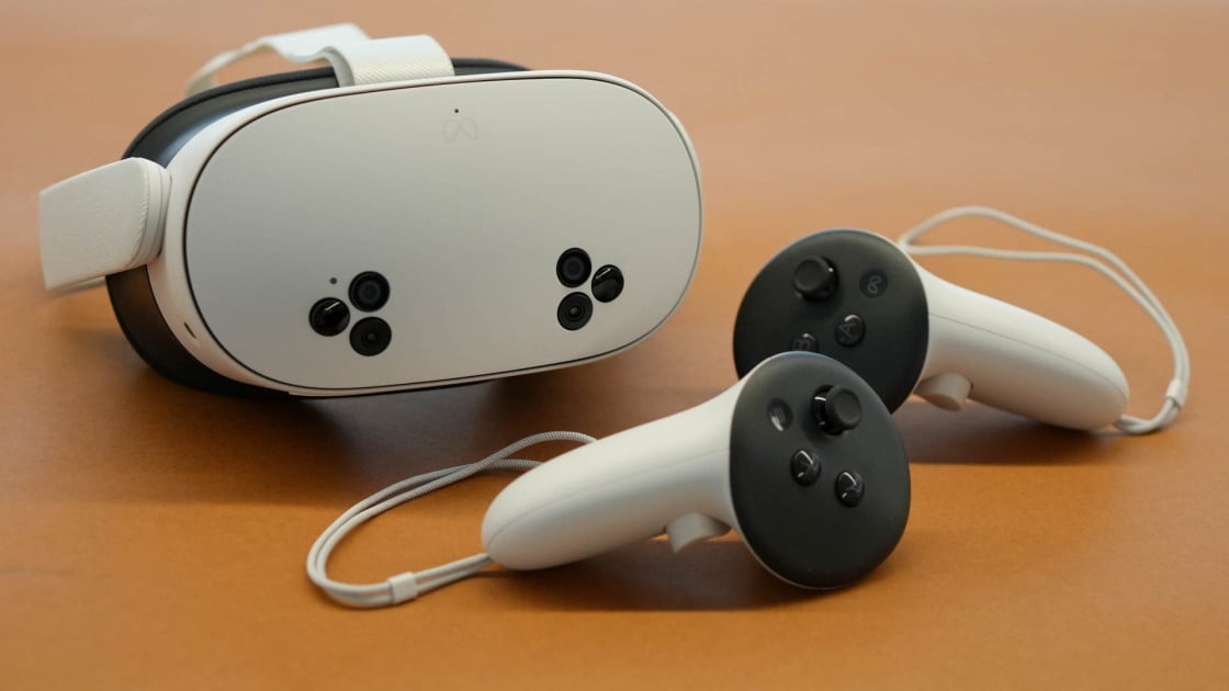 Meta Quest 3S 128GB All-in-One VR Headset product photo